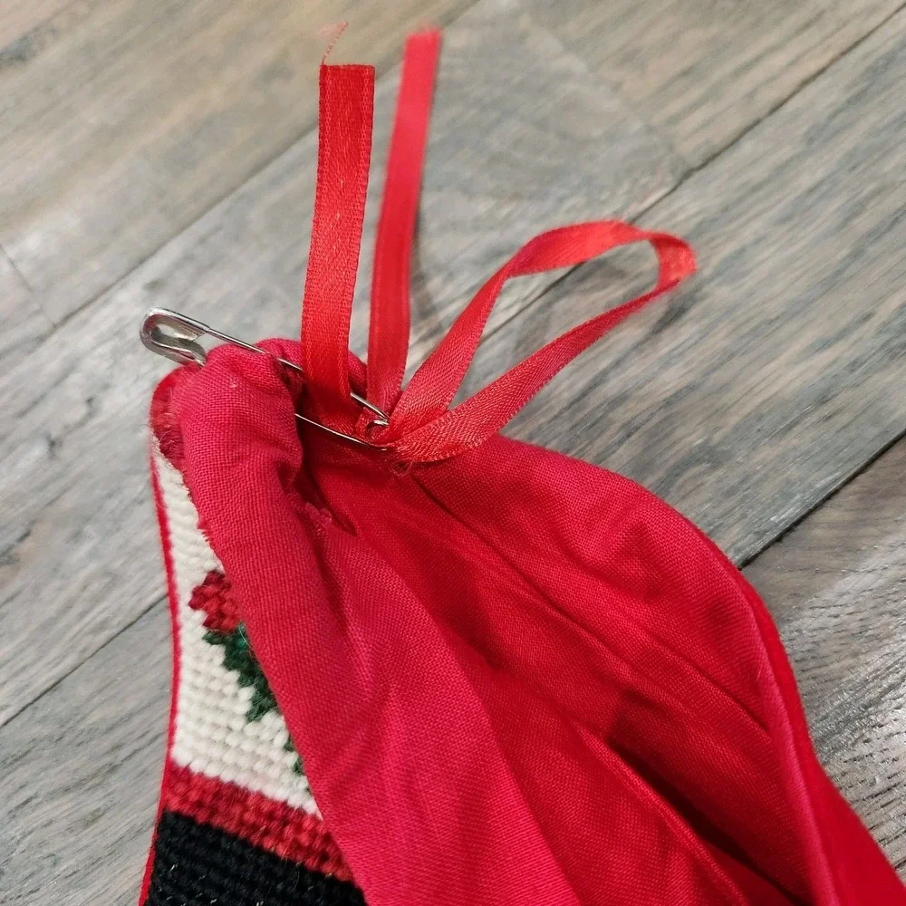VTG Handmade Wool Needlepoint Holly‎ Wreath Candy Cane Christmas Velvet Stocking